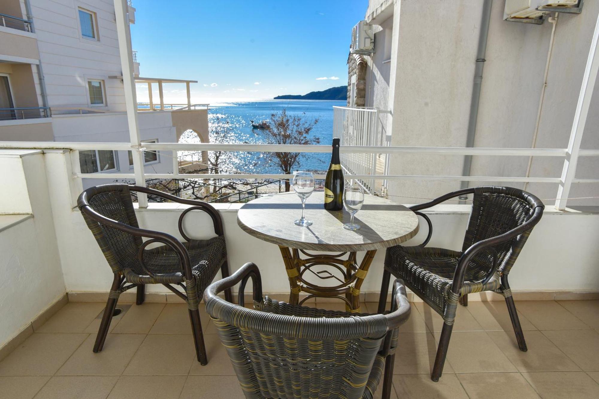 Apartments Milos Kaladjurdjevic Budva Kültér fotó